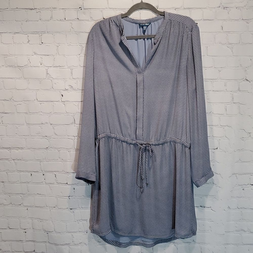 Fleur Bleue geometric tunic top with tie waist